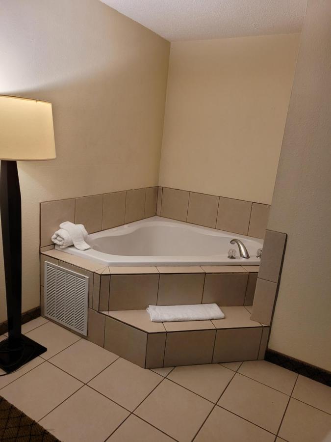 Home Inn & Suites Montgomery Kültér fotó