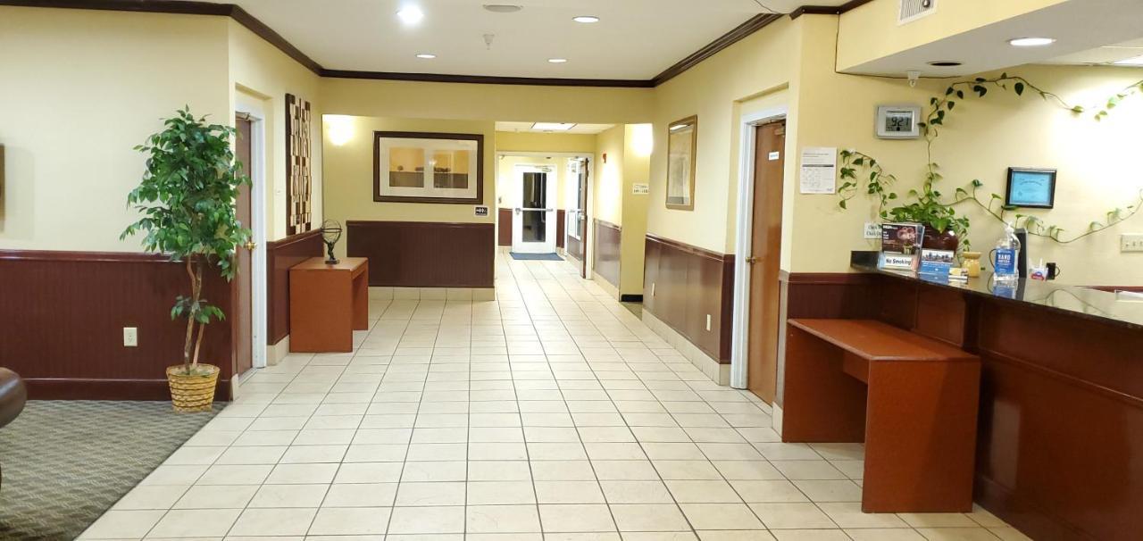 Home Inn & Suites Montgomery Kültér fotó